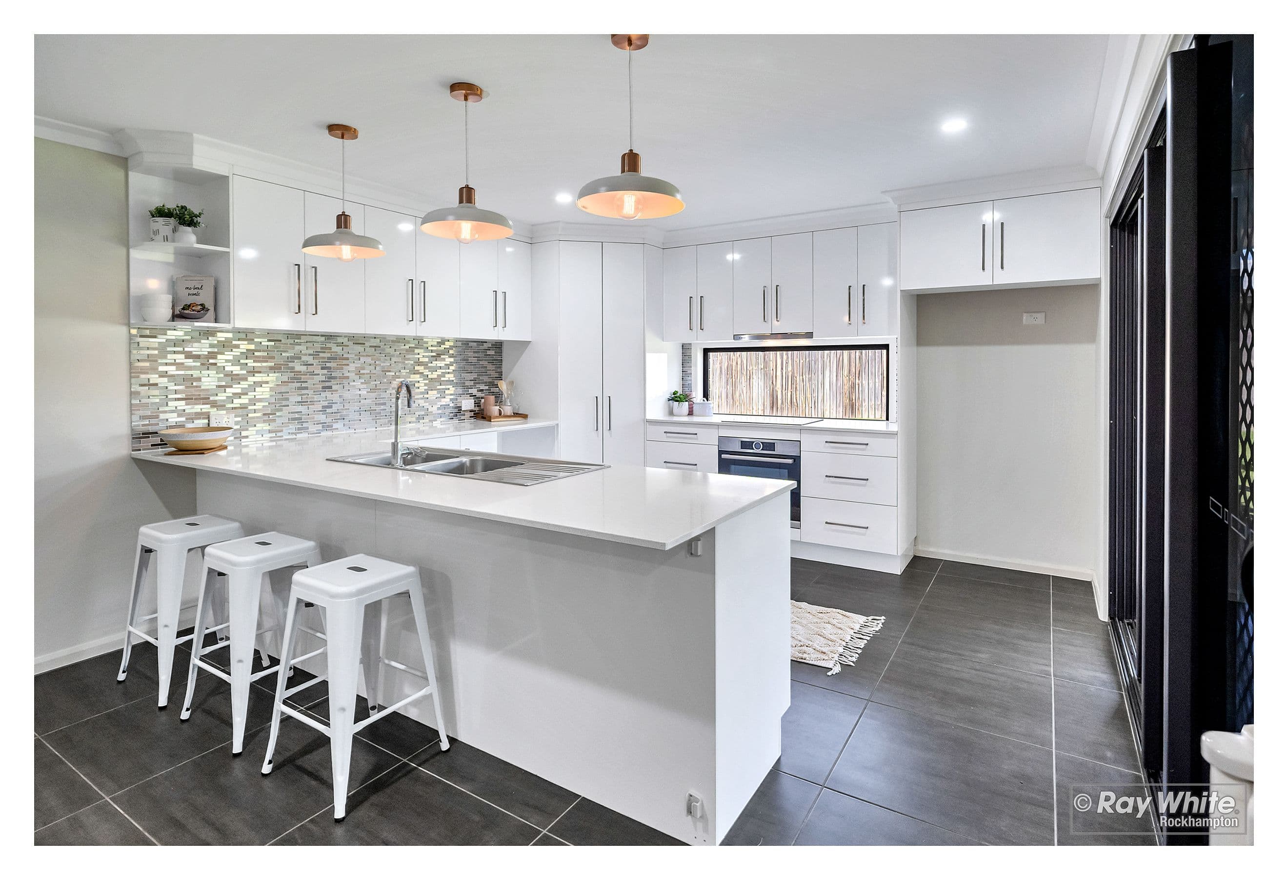 24 New Haven Way, Parkhurst QLD 4702, Parkhurst - Thumbnail 2