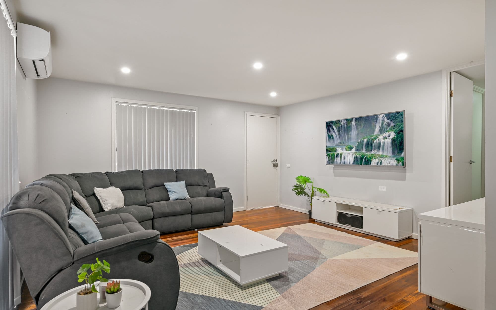 6 Waterhouse Place, Airds NSW 2560, Airds - Thumbnail 4