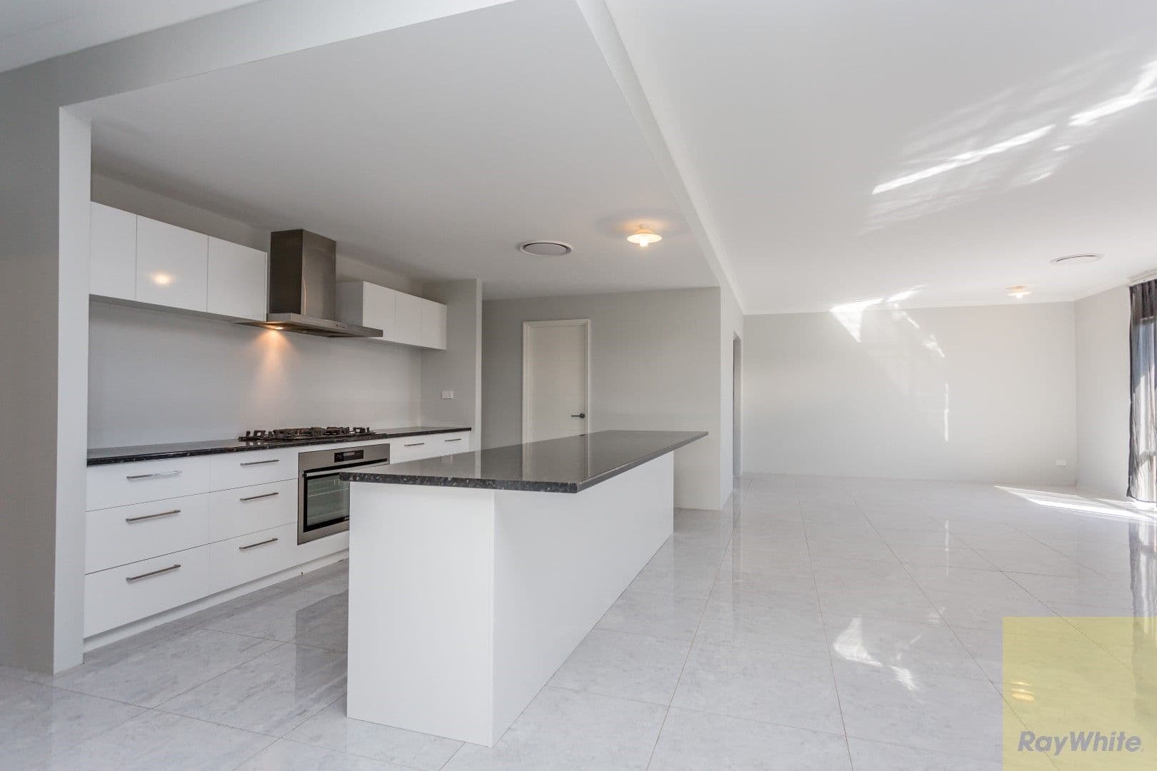1 Flindell Way, Piara Waters WA 6112, Piara Waters - Thumbnail 6