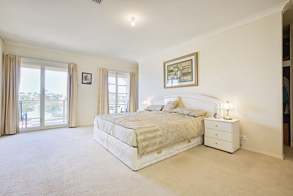 3 Shearwater Drive, MAWSON LAKES SA 5095, Mawson Lakes - Thumbnail 6