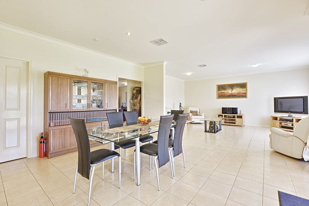 3 Shearwater Drive, MAWSON LAKES SA 5095, Mawson Lakes - Thumbnail 7