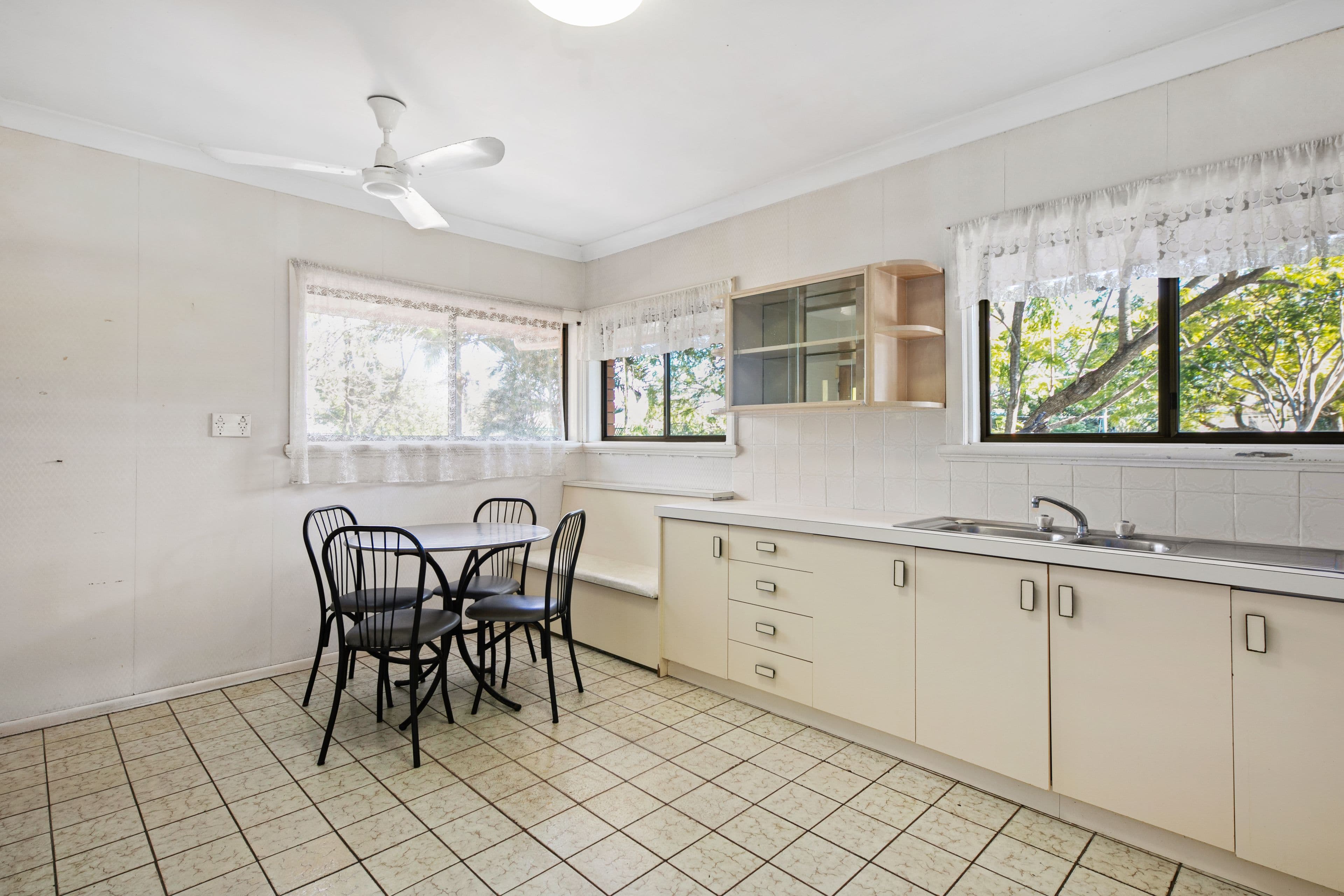 10 Statton Street, Oxley QLD 4075, Oxley - Thumbnail 5