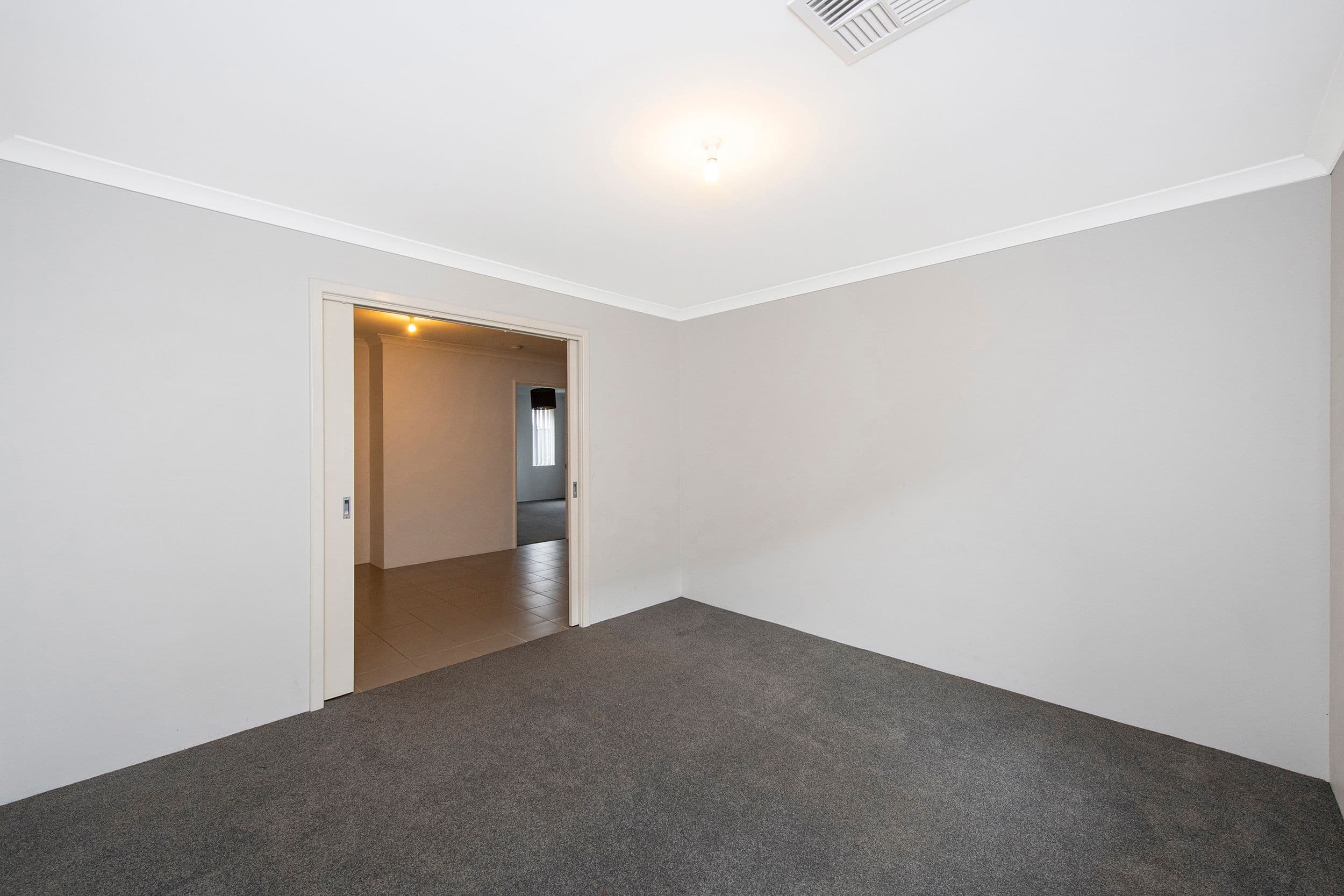35 Liddard Gardens, Baldivis WA 6171, Baldivis - Thumbnail 6