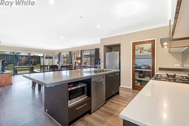 30 Livingstone Court, North Lakes QLD 4509, North Lakes - Thumbnail 3
