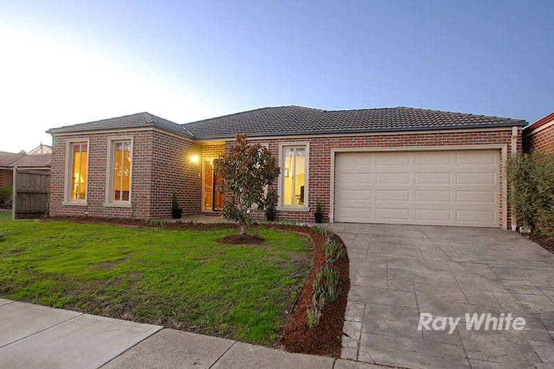 22 Jamieson Way, BERWICK VIC 3806, Berwick - Thumbnail 2