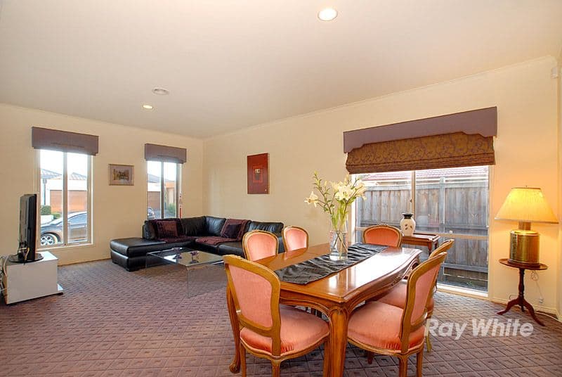 22 Jamieson Way, BERWICK VIC 3806, Berwick - Thumbnail 4
