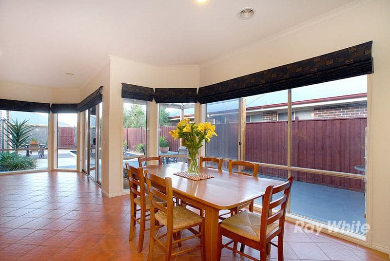 22 Jamieson Way, BERWICK VIC 3806, Berwick - Thumbnail 8