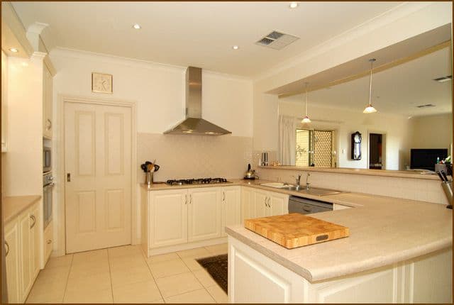 6 Grosvenor Court, ATHELSTONE SA 5076, Athelstone - Thumbnail 3