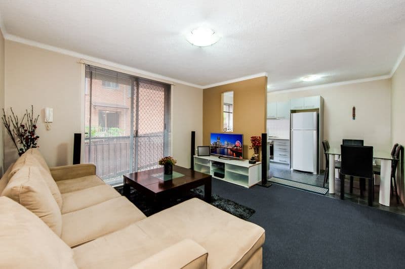 28 Meadow Crescent, Meadowbank NSW 2114, Meadowbank - Thumbnail 2