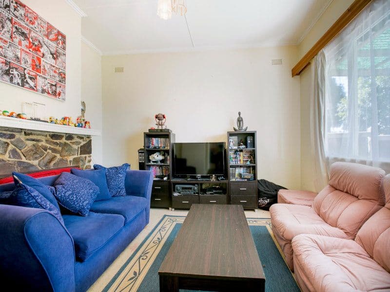 6 Gowrie Avenue, Frankston South VIC 3199, Frankston South - Thumbnail 2