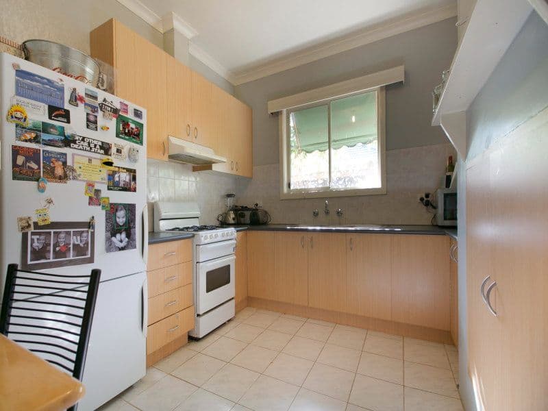 6 Gowrie Avenue, Frankston South VIC 3199, Frankston South - Thumbnail 3