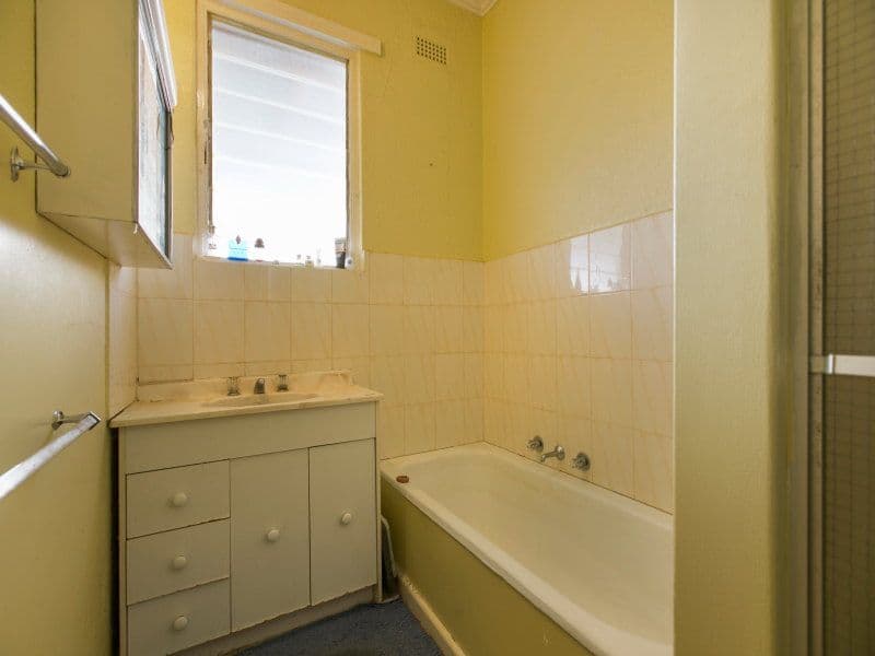 6 Gowrie Avenue, Frankston South VIC 3199, Frankston South - Thumbnail 4
