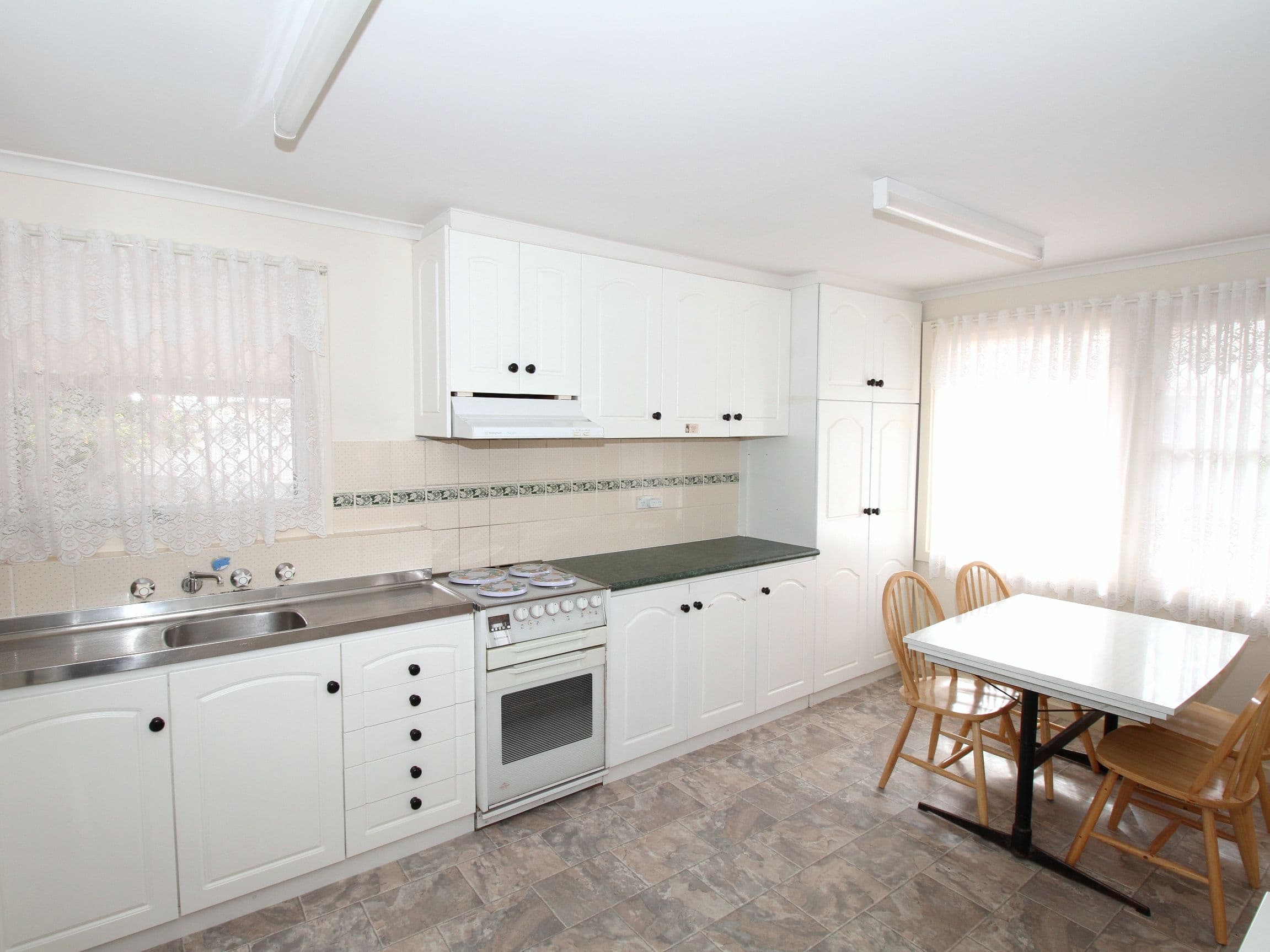 4 Grenache Avenue, Berri SA 5343, Berri - Thumbnail 4