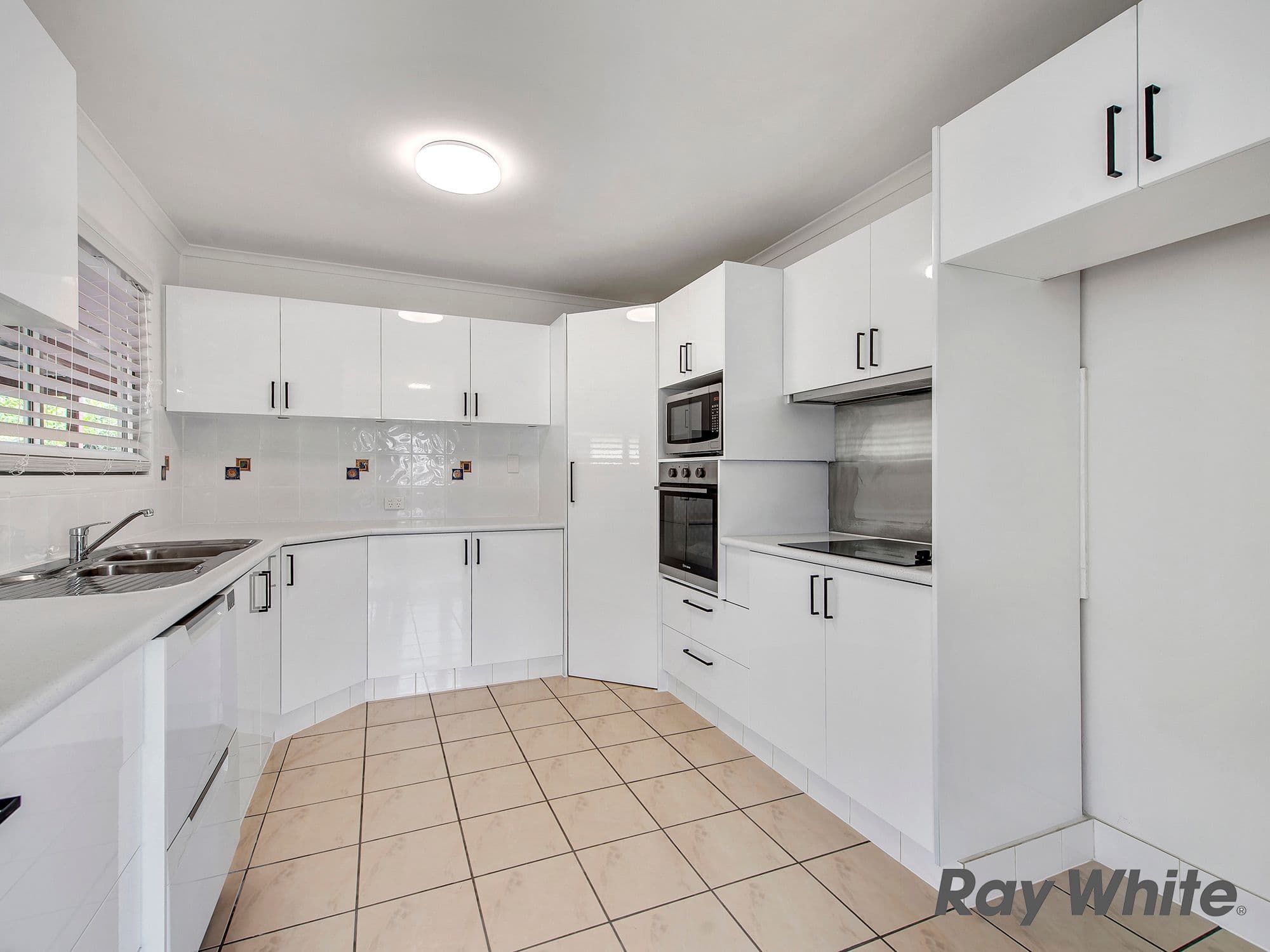 28 Ronson Street, Durack QLD 4077, Durack - Thumbnail 3