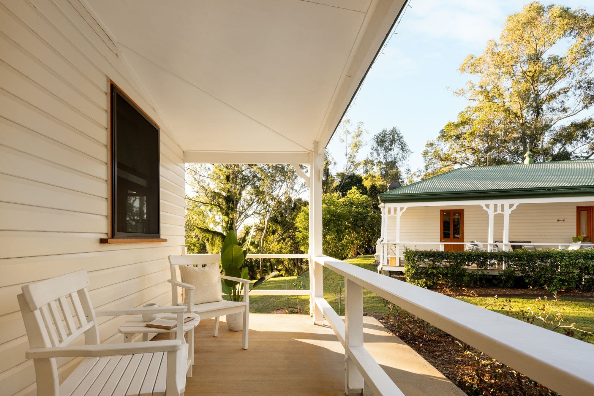 2097 Roghan Road, Bridgeman Downs QLD 4035, Bridgeman Downs - Thumbnail 2