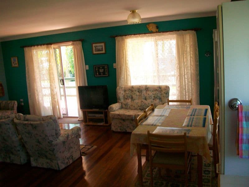 9 Avon Avenue, Banksia Beach, QLD, 4507, Banksia Beach - Thumbnail 5