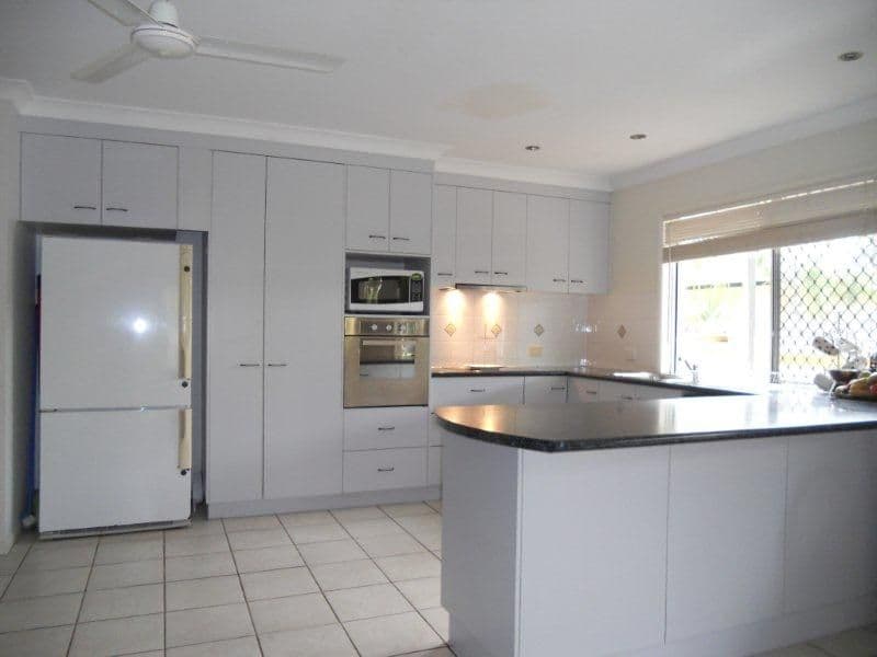 27 Michelle Crescent, BUCASIA QLD 4750, Bucasia - Thumbnail 2