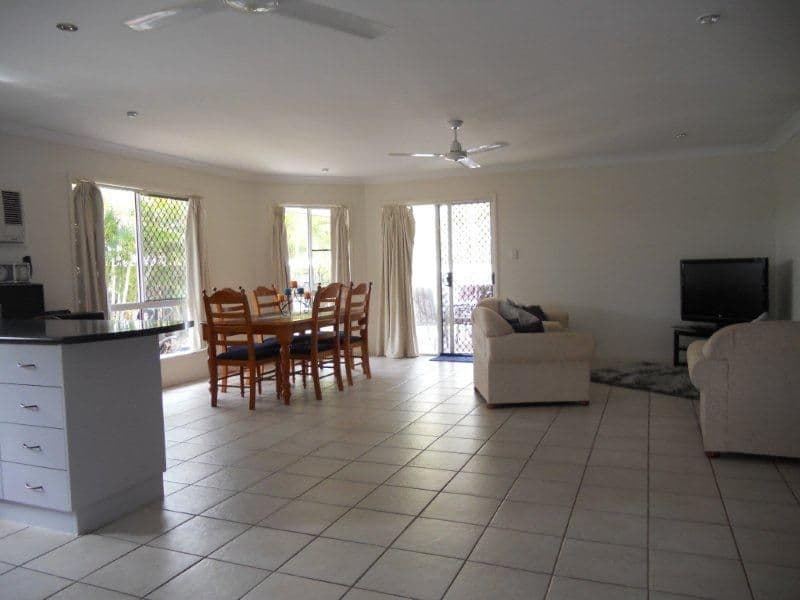 27 Michelle Crescent, BUCASIA QLD 4750, Bucasia - Thumbnail 3