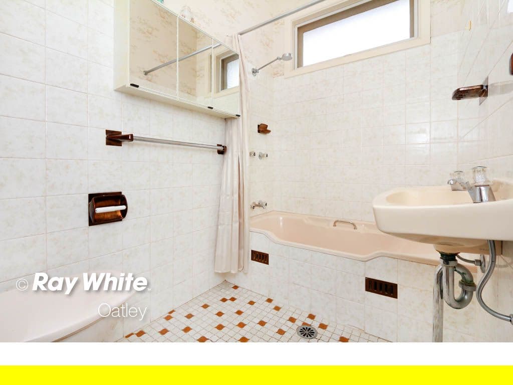 13 Woronora Parade, OATLEY NSW 2223, Oatley - Thumbnail 7
