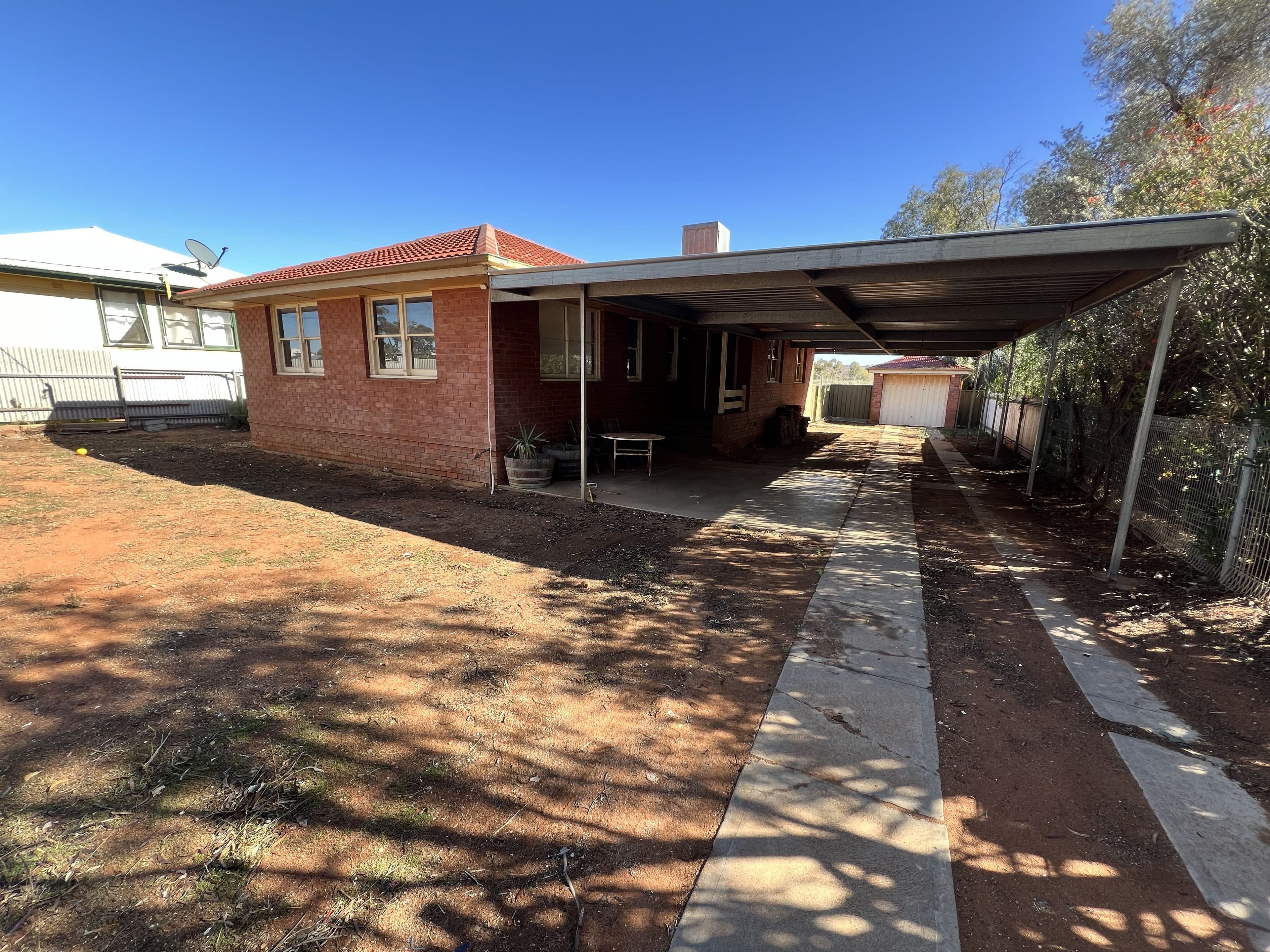 670 Mcgowen Street, Broken Hill NSW 2880, Broken Hill - Image 1