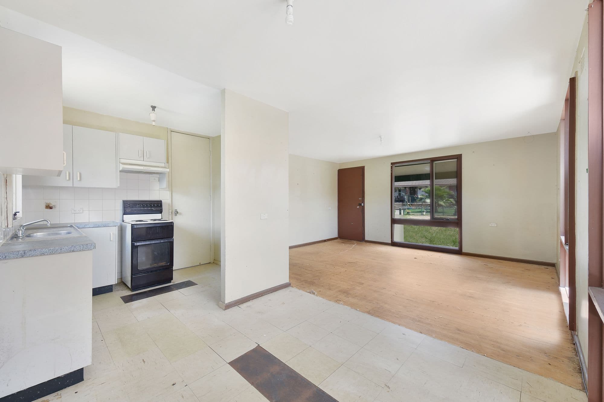 8 Falkiner Way, Airds - Thumbnail 3