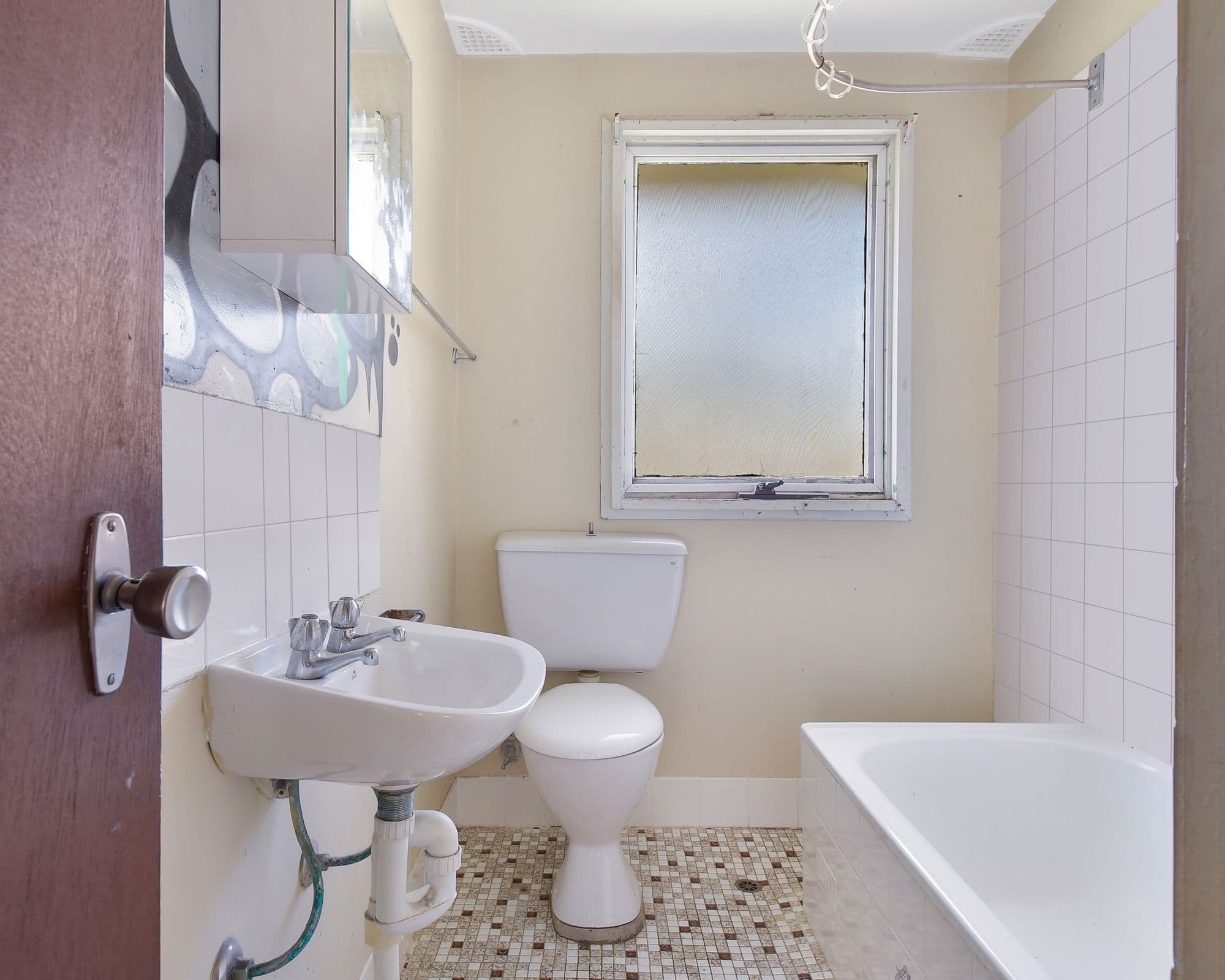 8 Falkiner Way, Airds - Thumbnail 8