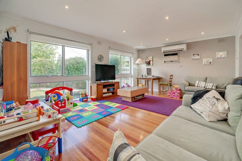 3 Lamb Court, BUNDOORA VIC 3083, Bundoora - Thumbnail 3