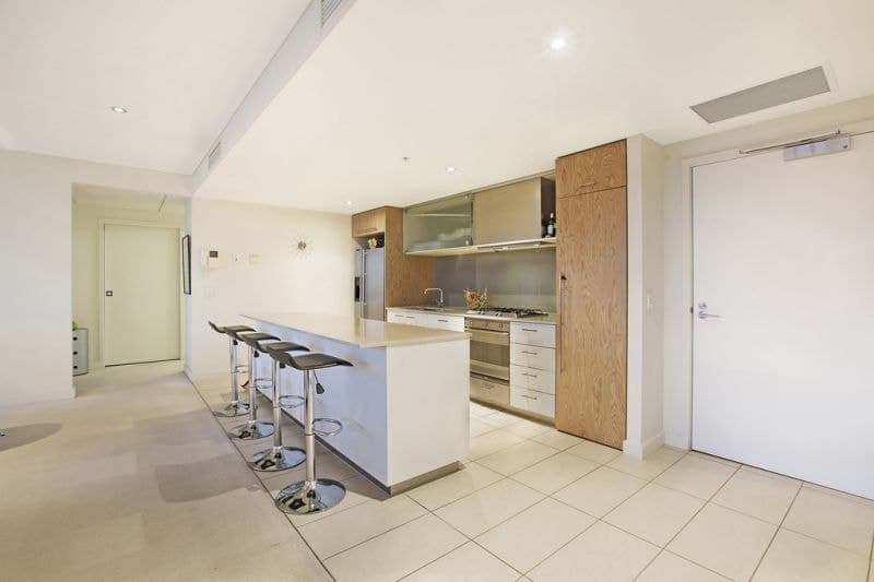 1903/80 Lorimer St, Docklands - Thumbnail 6