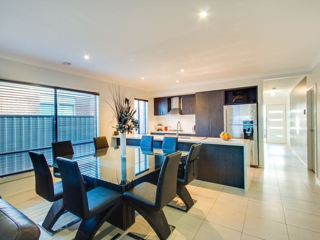 15 Rifflebird Drive, Tarneit VIC 3029, Tarneit - Thumbnail 4