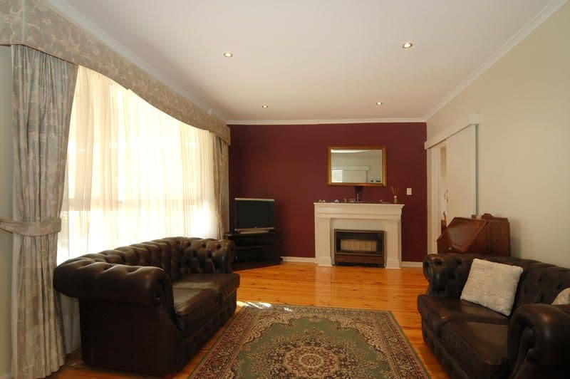 6 Horwood Avenue, ROSTREVOR SA 5073, Rostrevor - Thumbnail 2