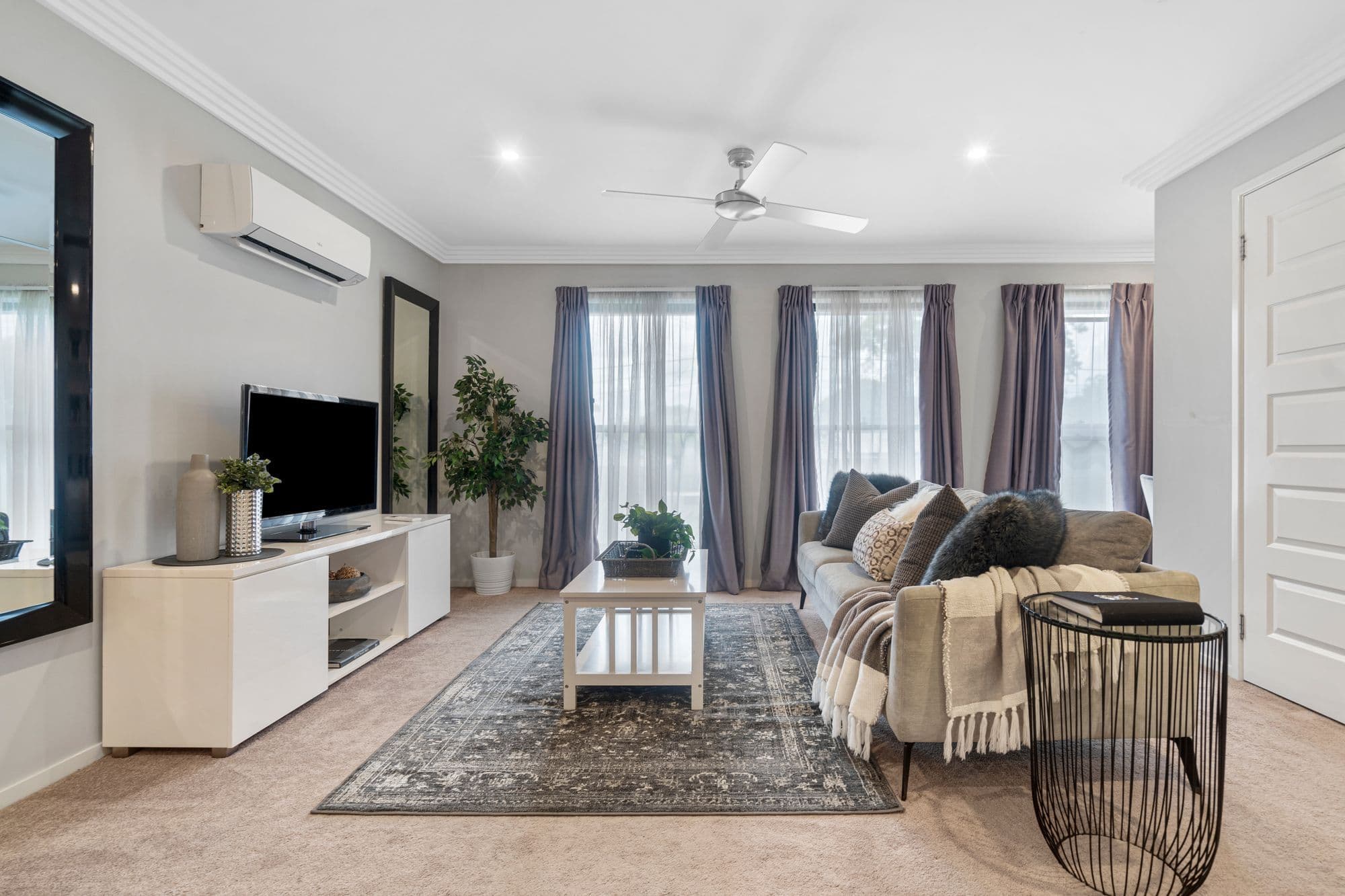 19 Donna Avenue, Rochedale South QLD 4123, Rochedale South - Thumbnail 2