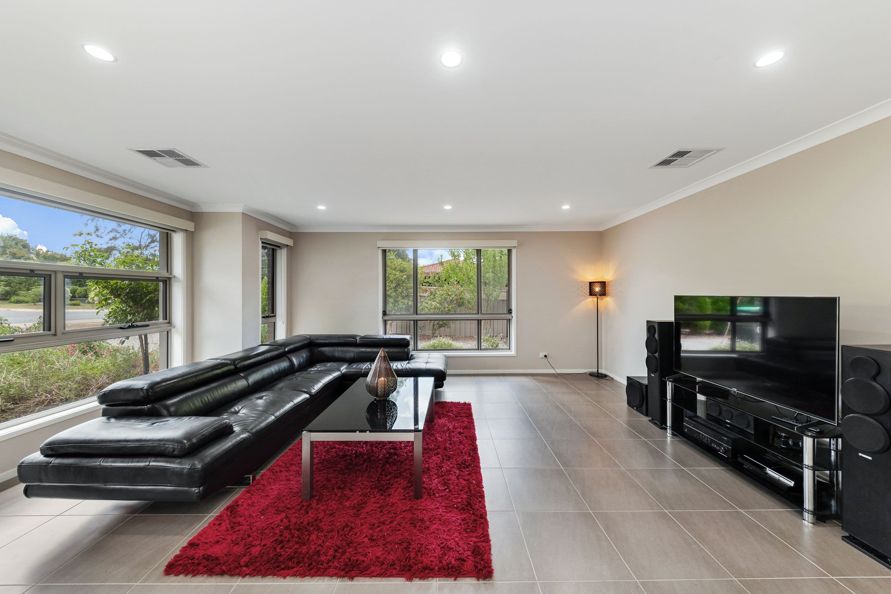 40 Stieglitz Circuit, Kambah ACT 2902, Kambah - Thumbnail 2