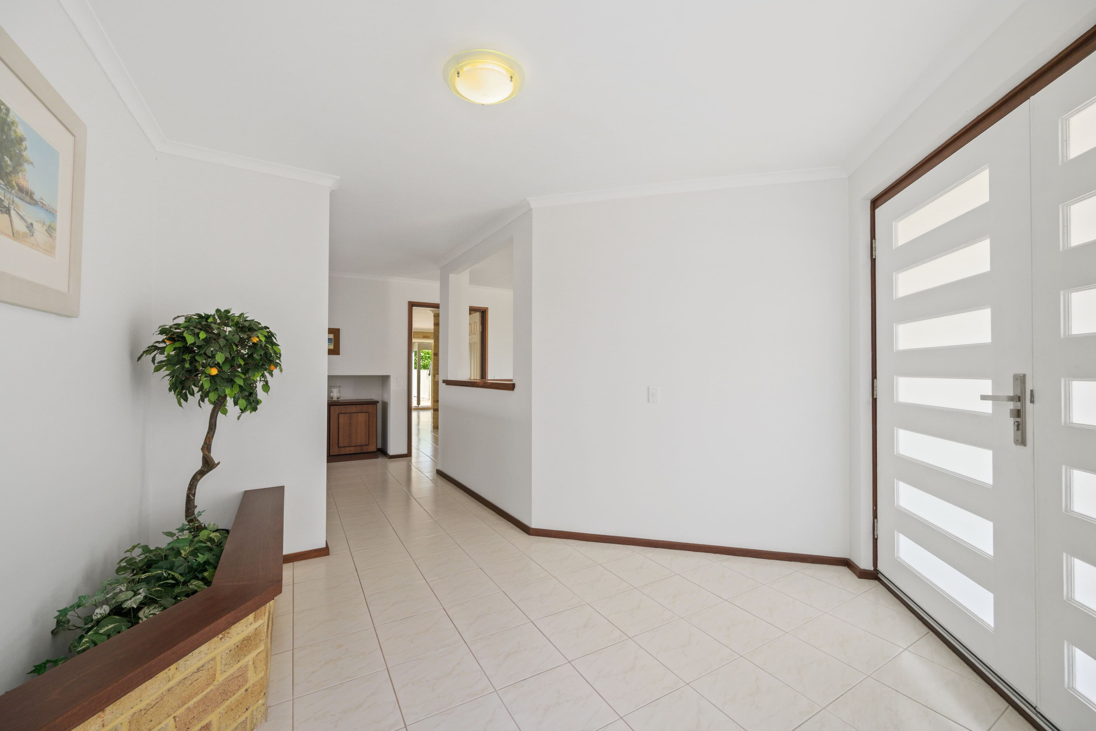 14 Lesueur Rise, Sorrento WA 6020, Sorrento - Thumbnail 3