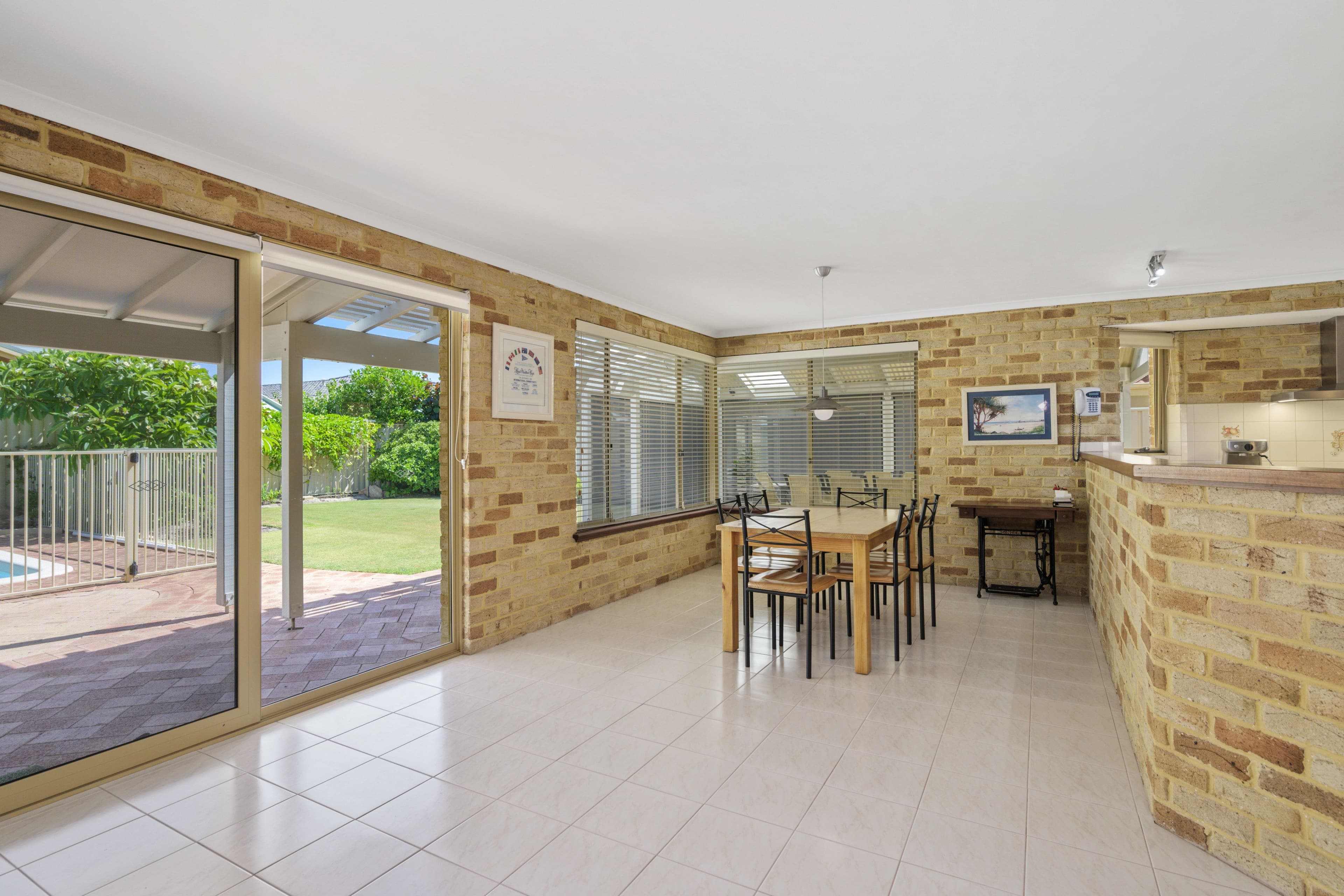 14 Lesueur Rise, Sorrento WA 6020, Sorrento - Thumbnail 7