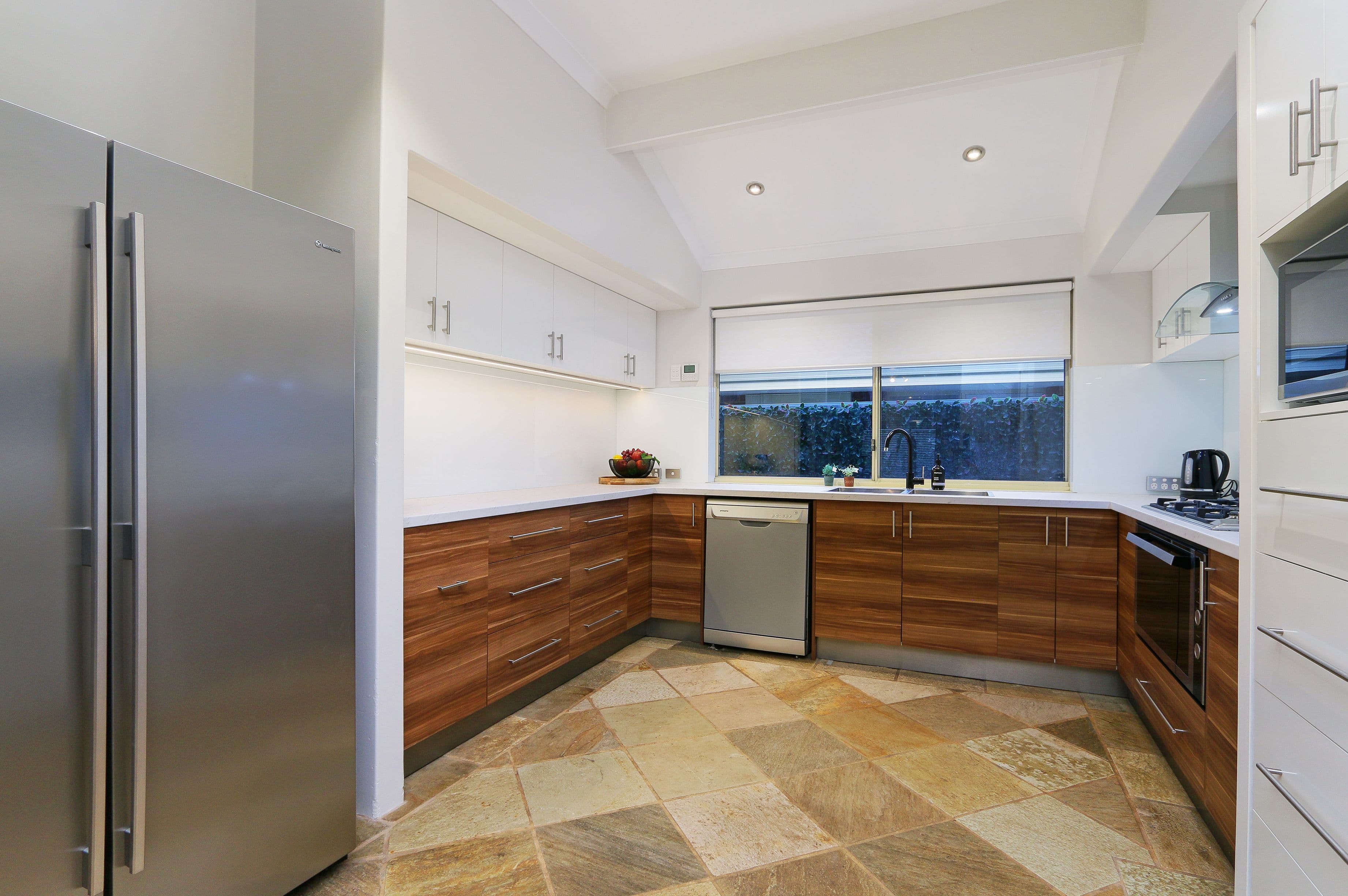 5 Constitution Gardens, Bibra Lake WA 6163, Bibra Lake - Thumbnail 2