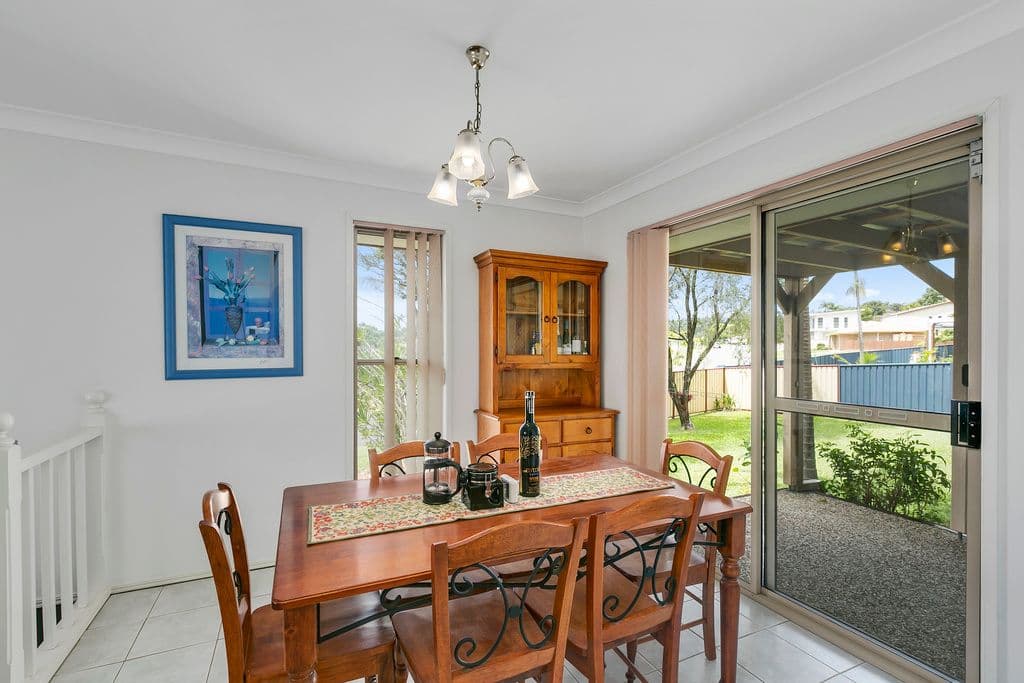 109 Clives Circuit, Currumbin Waters QLD 4223, Currumbin Waters - Thumbnail 4