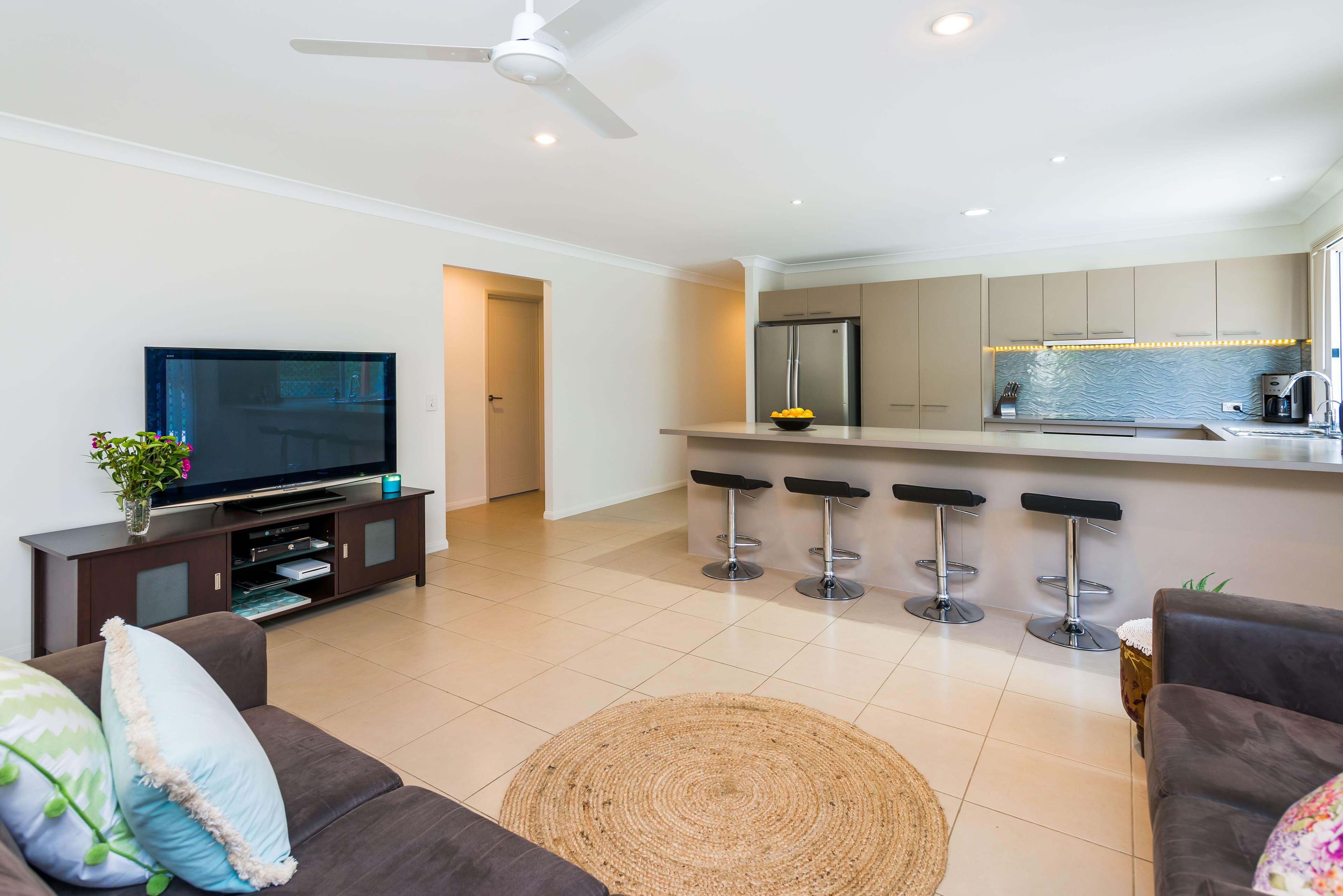 9 Carnarvon Crescent, Waterford QLD 4133, Waterford - Thumbnail 3