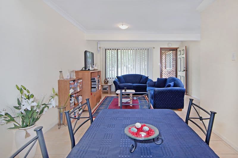 38 Debra Anne Drive, BATEAU BAY NSW 2261, Bateau Bay - Thumbnail 4