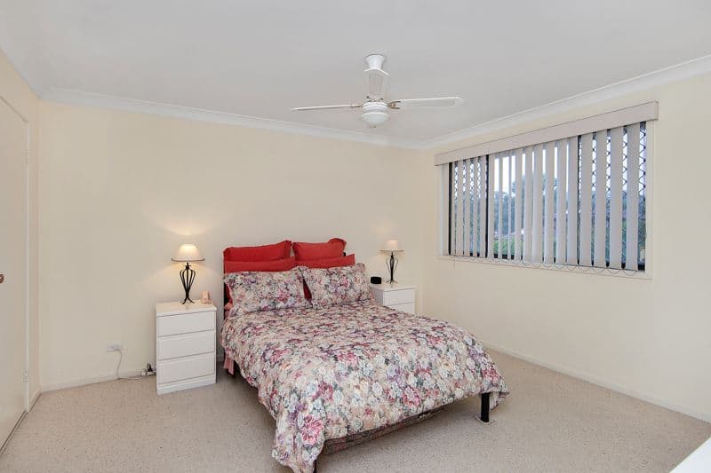 38 Debra Anne Drive, BATEAU BAY NSW 2261, Bateau Bay - Thumbnail 6