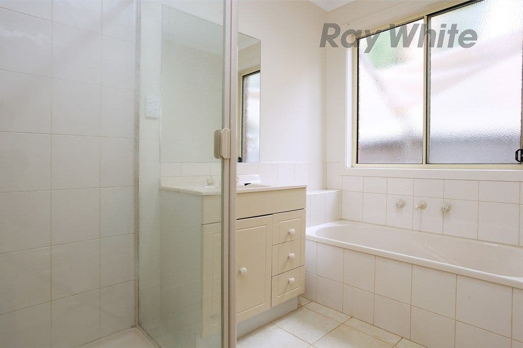 3 Kingsley Avenue, POINT COOK VIC 3030, Point Cook - Thumbnail 5