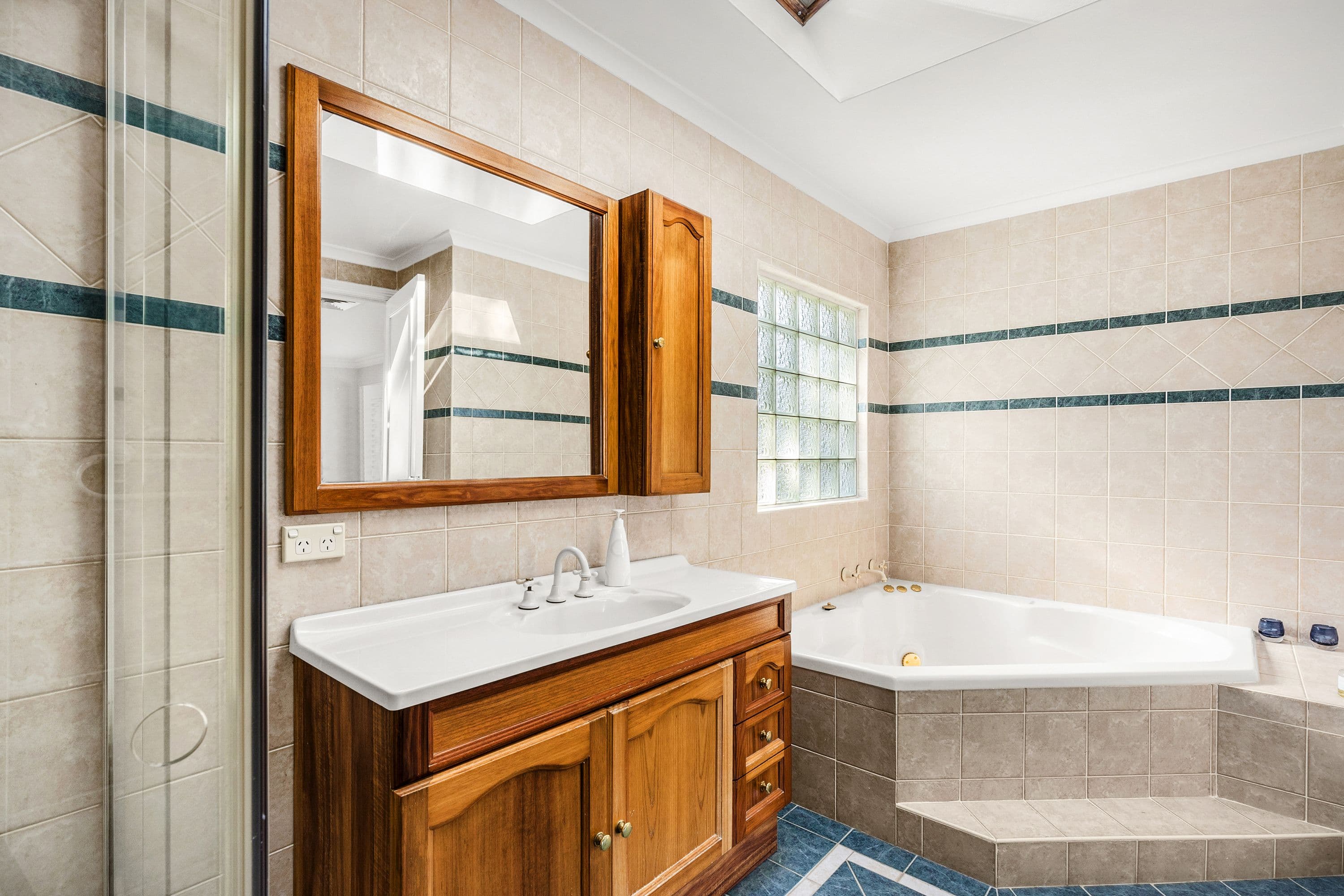 16 Gary Street, Castle Hill NSW 2154, Castle Hill - Thumbnail 8