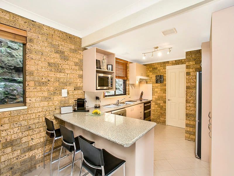 17 Dobell  Road, ENGADINE NSW 2233, Engadine - Thumbnail 2