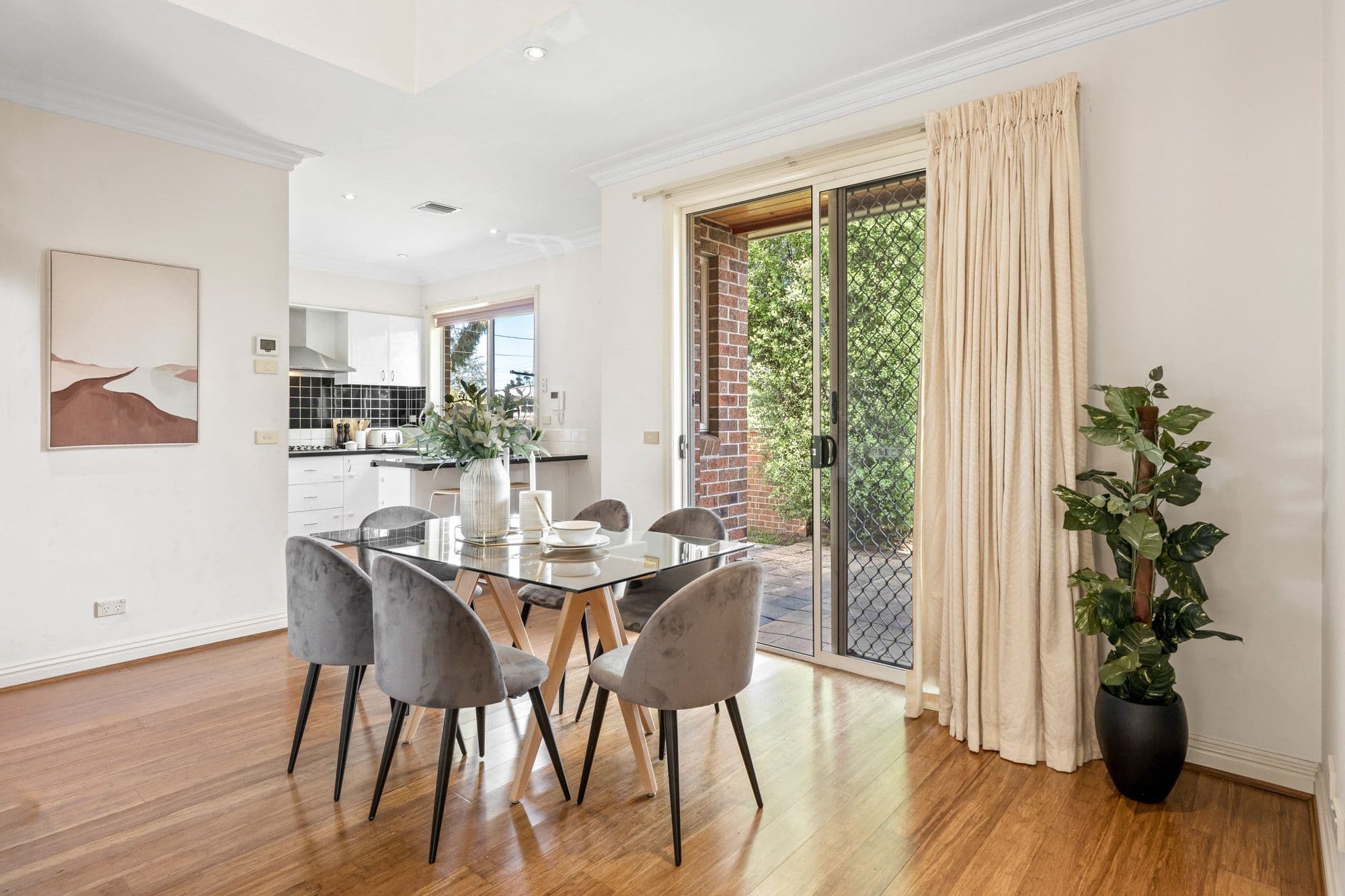 547 High Street Road, Mount Waverley VIC 3149, Mount Waverley - Thumbnail 4