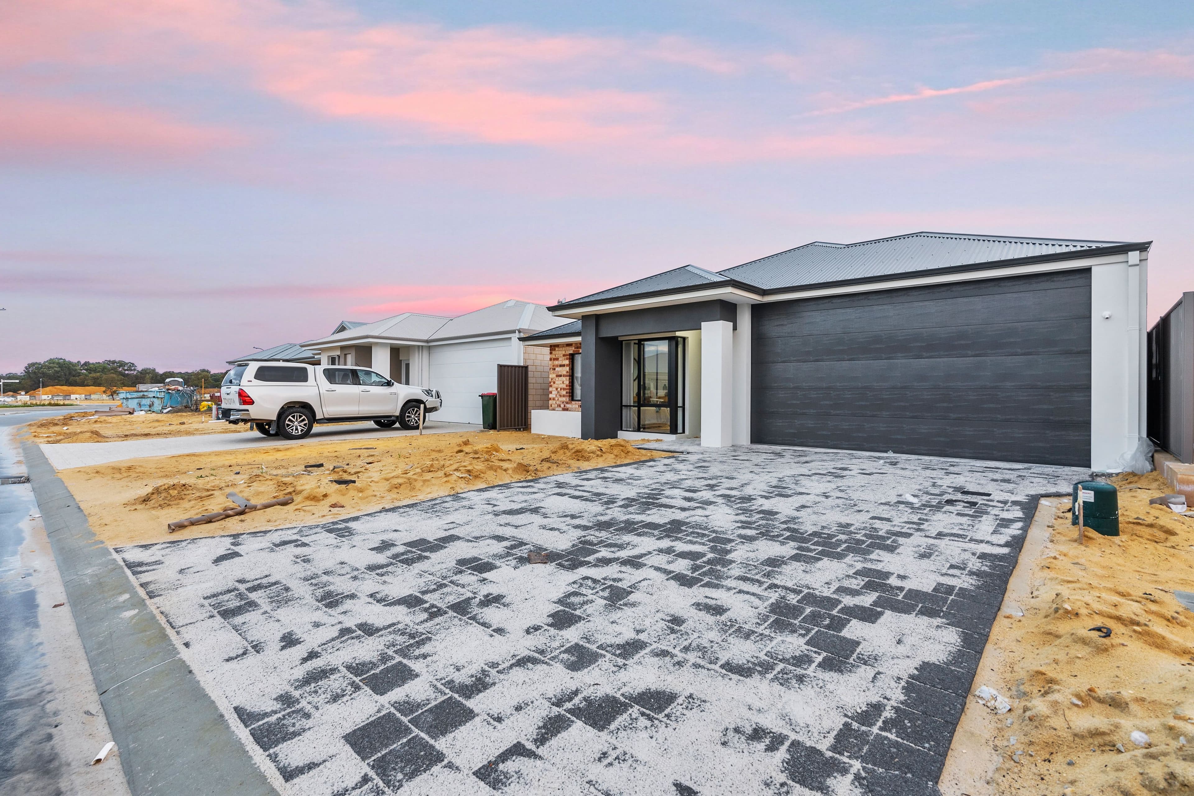11 Tamborine Road, Clarkson WA 6030, Clarkson - Thumbnail 3
