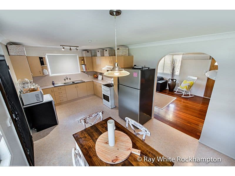 11 Macnevin Street, Norman Gardens QLD 4701, Norman Gardens - Thumbnail 5