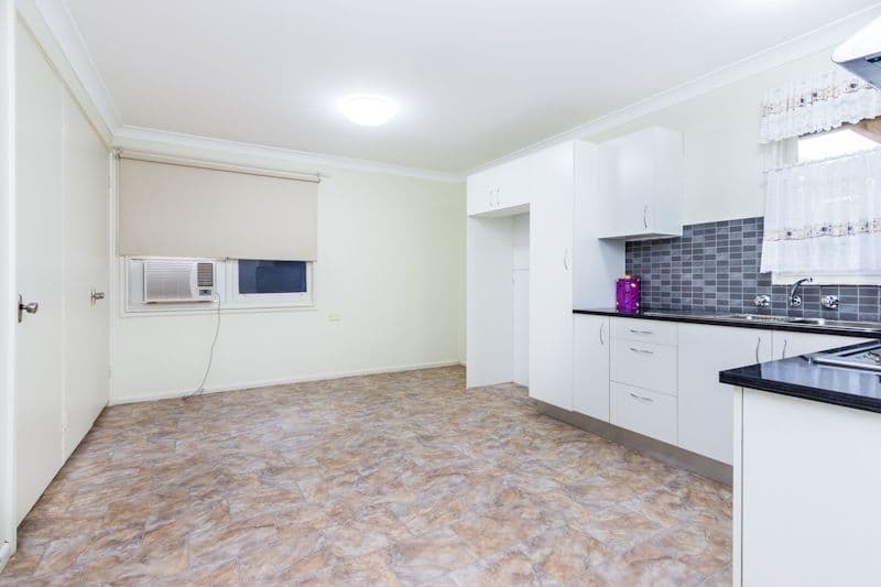 4 Clarke Avenue, Richmond NSW 2753, Richmond - Thumbnail 8