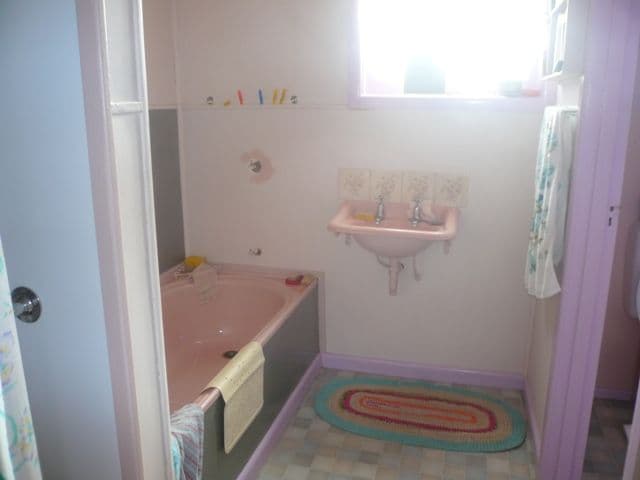 142 Rooneys Road, WARRNAMBOOL VIC 3280, Warrnambool - Thumbnail 4