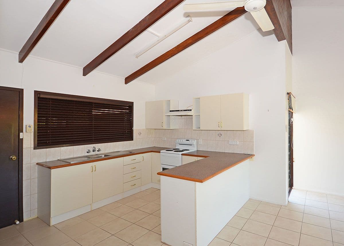 9 Tingira Terrace, SCARNESS QLD 4655, Scarness - Thumbnail 5