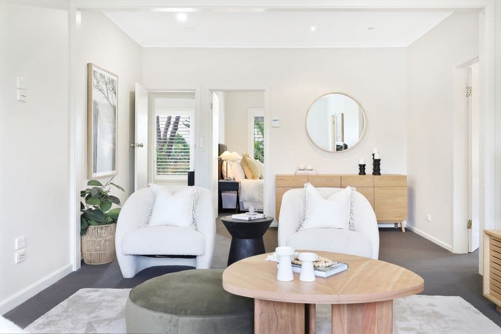 9 Pine Crescent, Coniston - Thumbnail 6