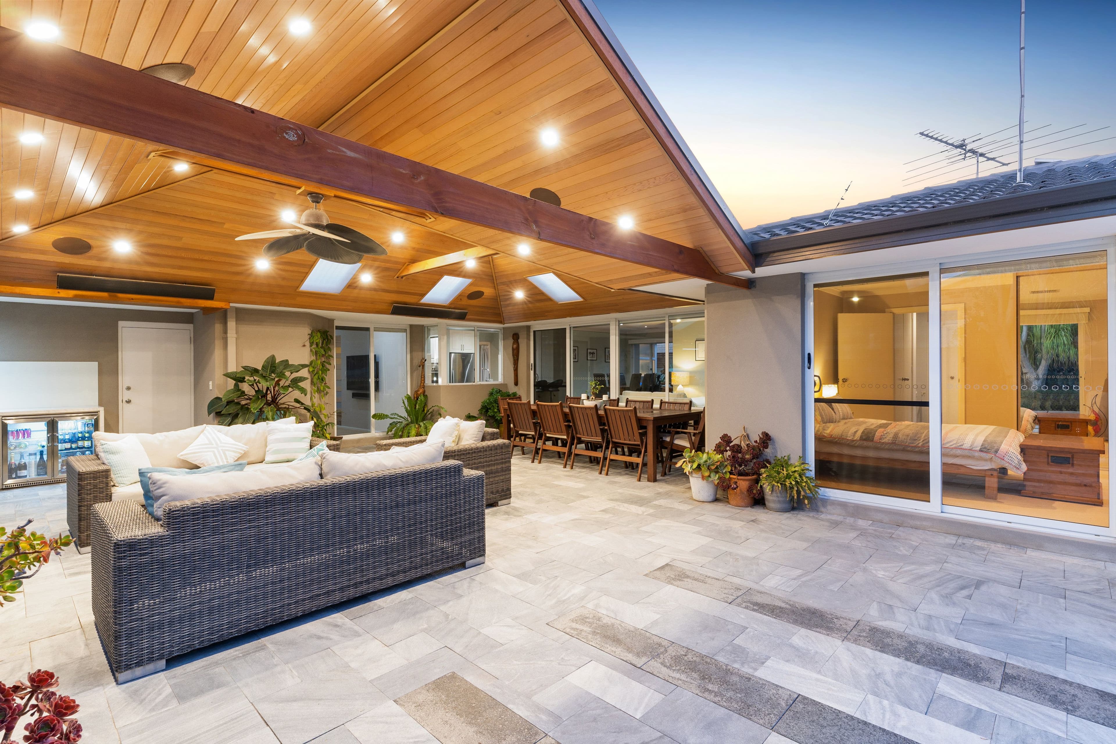18 Kempenfeldt Avenue, Sorrento WA 6020, Sorrento - Thumbnail 7